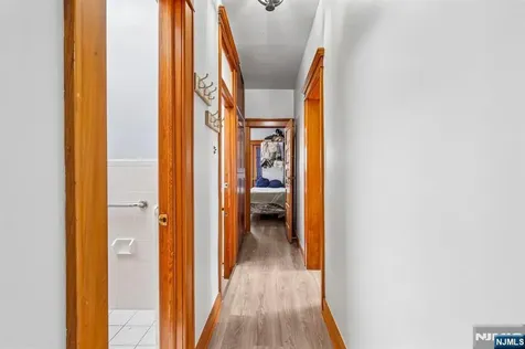 390 Delano Place Fairview NJ 07022