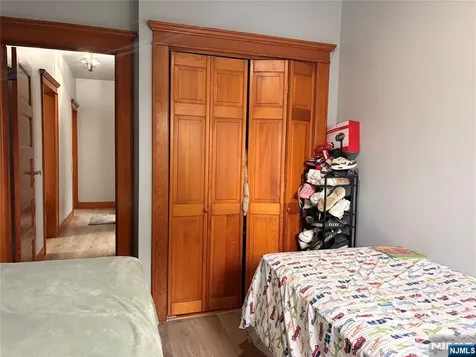 390 Delano Place Fairview NJ 07022