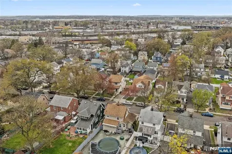 216 5th Street Ridgefield Park NJ 07660