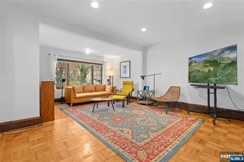 216 5th Street Ridgefield Park NJ 07660