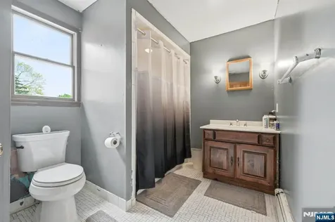 158 Johnson Avenue Dumont NJ 07628