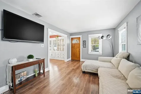 158 Johnson Avenue Dumont NJ 07628
