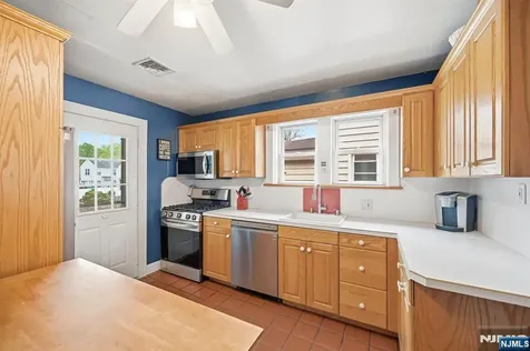 158 Johnson Avenue Dumont NJ 07628