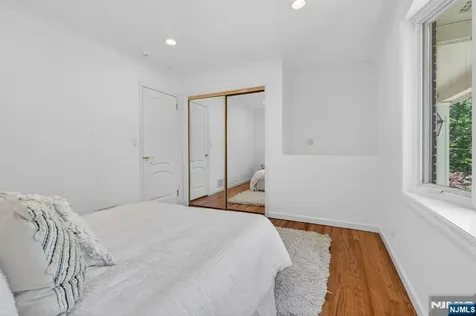 36 Thackeray Drive Millburn NJ 07078