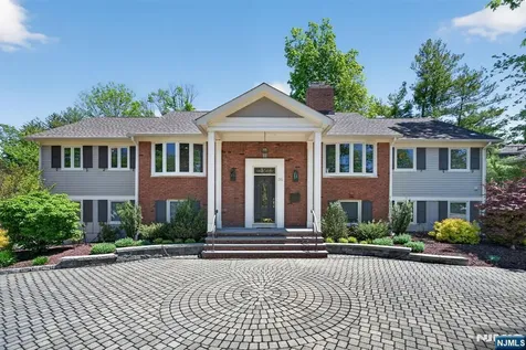 36 Thackeray Drive Millburn NJ 07078