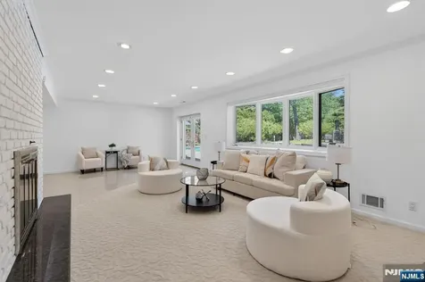 36 Thackeray Drive Millburn NJ 07078