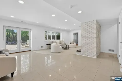 36 Thackeray Drive Millburn NJ 07078