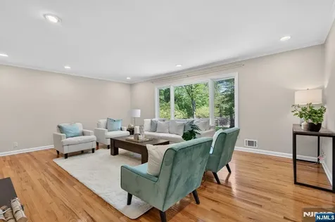 36 Thackeray Drive Millburn NJ 07078