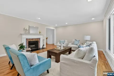 36 Thackeray Drive Millburn NJ 07078