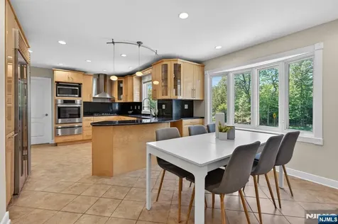36 Thackeray Drive Millburn NJ 07078