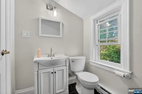 85 Whitney Road Millburn NJ 07078