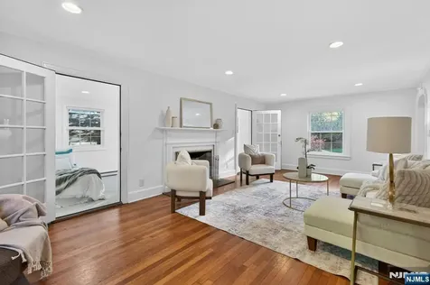 85 Whitney Road Millburn NJ 07078