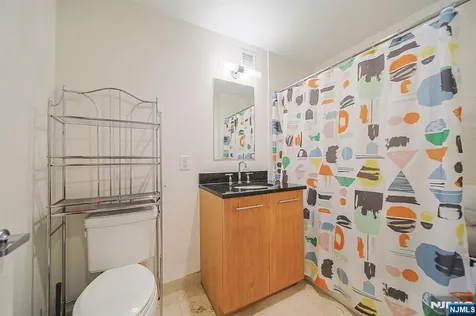 918 Hudson Park Edgewater NJ 07020