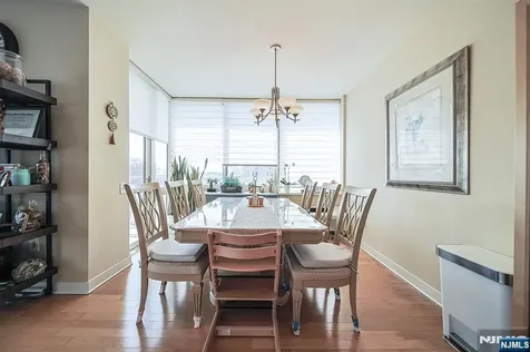 918 Hudson Park Edgewater NJ 07020