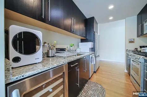 918 Hudson Park Edgewater NJ 07020