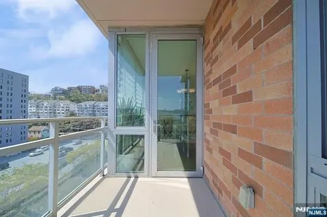 918 Hudson Park Edgewater NJ 07020