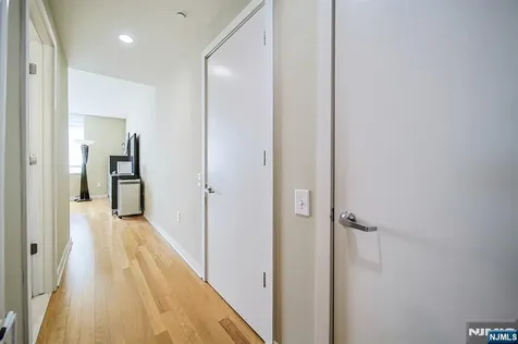 918 Hudson Park Edgewater NJ 07020