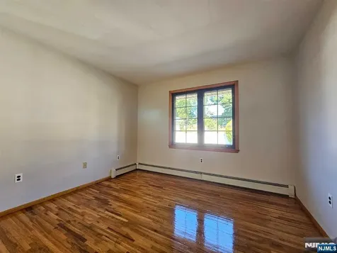 27 Whitaker Avenue Woodland Park NJ 07424