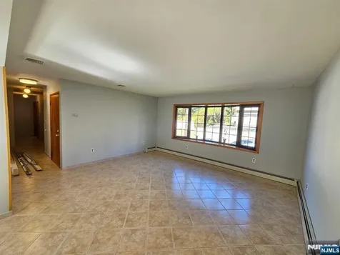 27 Whitaker Avenue Woodland Park NJ 07424