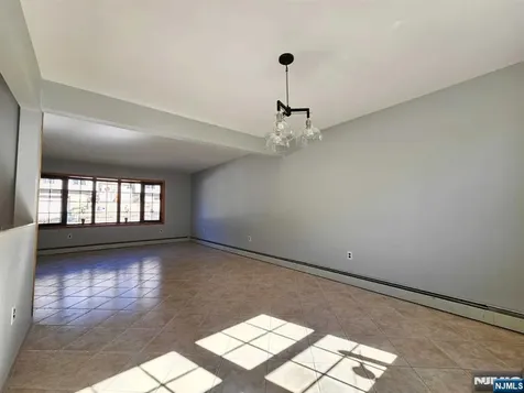 27 Whitaker Avenue Woodland Park NJ 07424