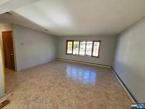 27 Whitaker Avenue Woodland Park NJ 07424