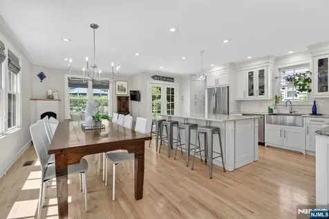 89 Myrtle Avenue Millburn NJ 07041