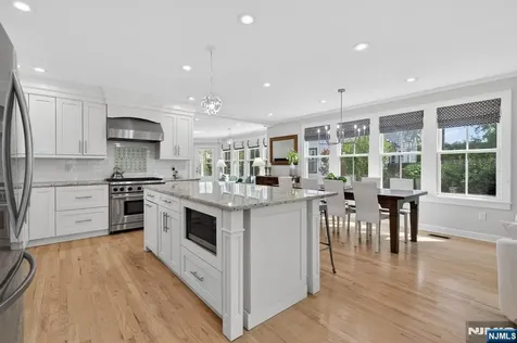 89 Myrtle Avenue Millburn NJ 07041