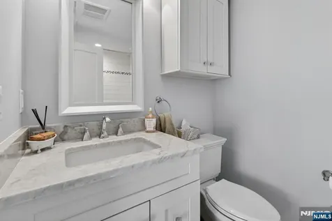 89 Myrtle Avenue Millburn NJ 07041