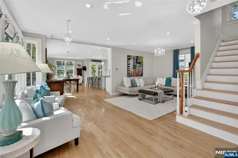 89 Myrtle Avenue Millburn NJ 07041