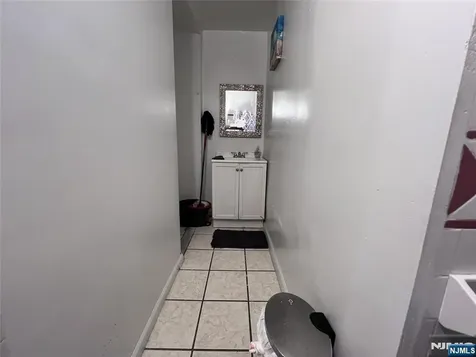 568 14th Avenue Paterson NJ 07504