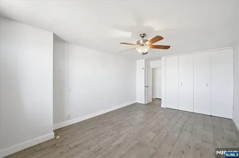 6040 Boulevard E West New York NJ 07093