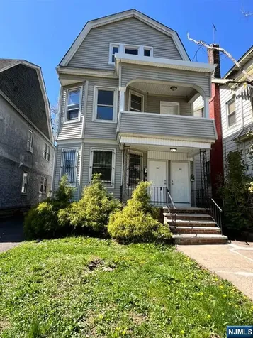 132 Mapes Avenue Newark NJ 07112