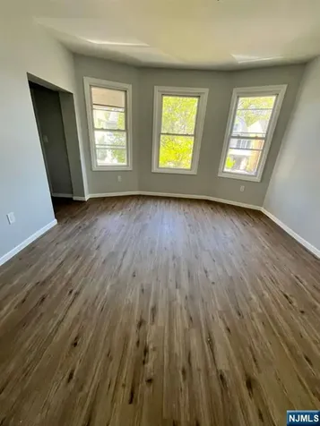 132 Mapes Avenue Newark NJ 07112
