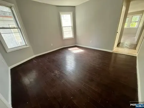 132 Mapes Avenue Newark NJ 07112