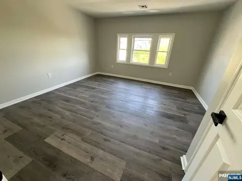 132 Mapes Avenue Newark NJ 07112