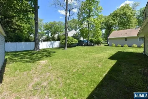 89 Crescent Avenue Wyckoff NJ 07481