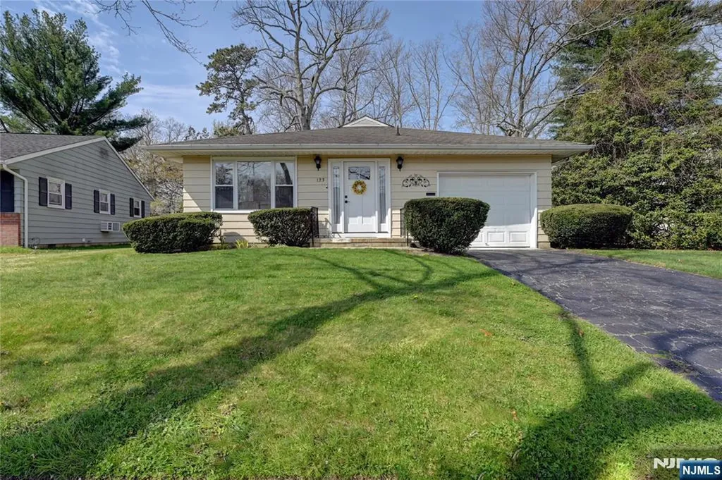 123 Columbine Circle Toms River NJ 08755
