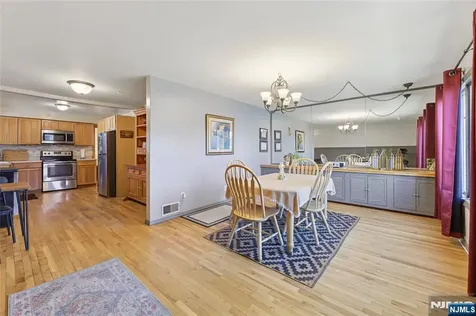 933 Mccandless Place Linden NJ 07036