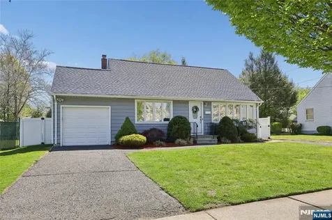 1005 Carnation Drive New Milford NJ 07646