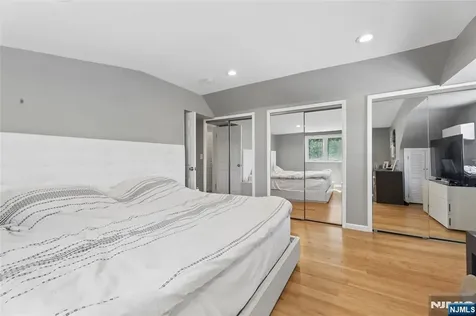 1005 Carnation Drive New Milford NJ 07646