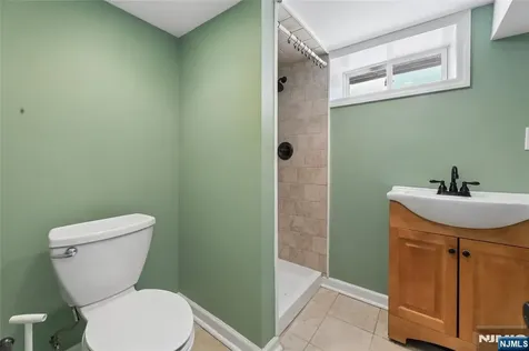 1005 Carnation Drive New Milford NJ 07646