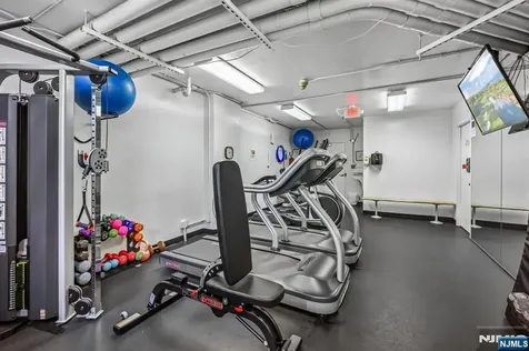 1 Claridge Drive Verona NJ 07044