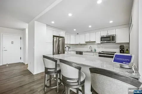 1 Claridge Drive Verona NJ 07044