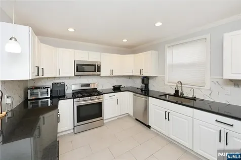 171 Ampere Parkway Bloomfield NJ 07003