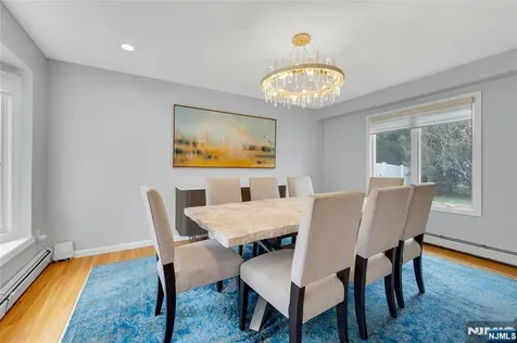 27 Highland Avenue Demarest NJ 07627
