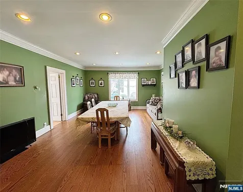 84 Saint Marys Place Nutley NJ 07110