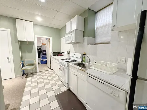 84 Saint Marys Place Nutley NJ 07110