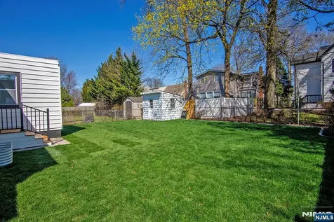 25 Windsor Drive Dumont NJ 07628