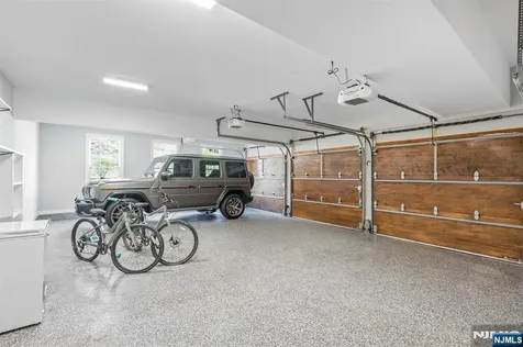 3 Quarterhorse Sparta NJ 07871