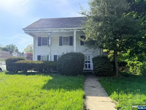 599 S Center Street Orange NJ 07050